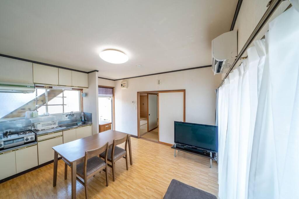 コーポセキヤ / Corp Sekiya Apartment Itoigawa Exterior photo